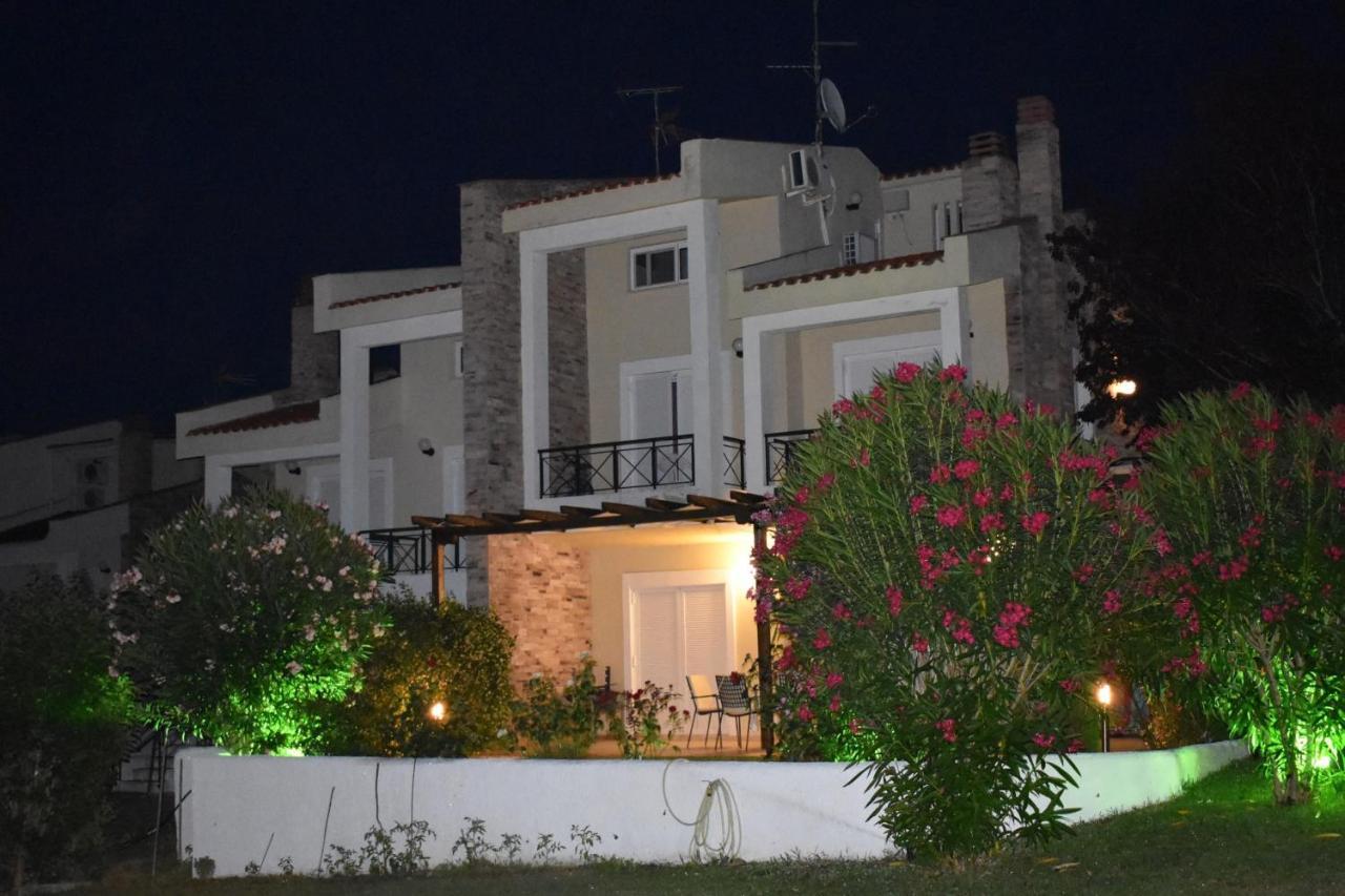 Sani Residence Villa エクステリア 写真
